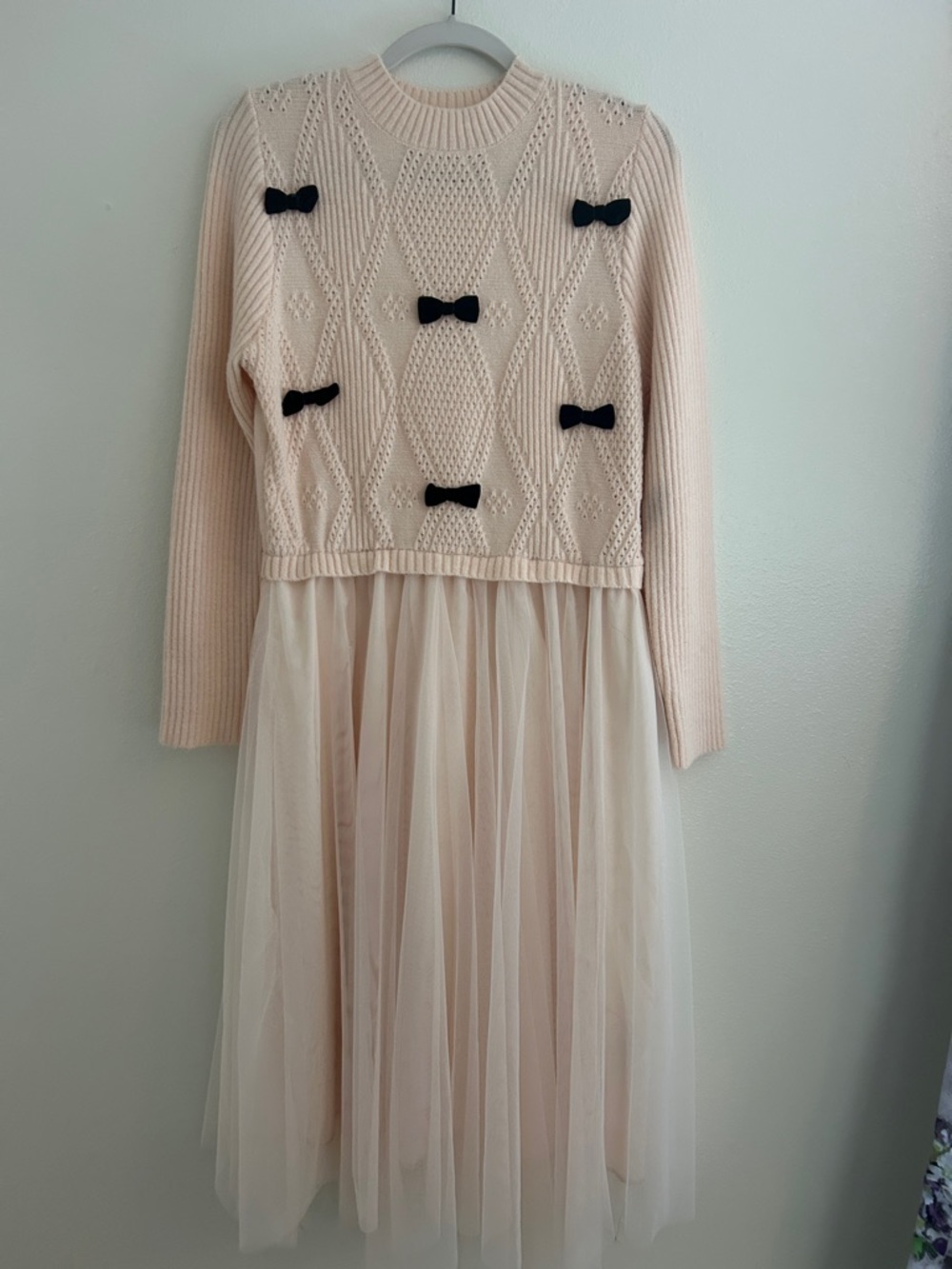 SHEIN Cream Knit Long Sleeve Dress with Black Bow Accents